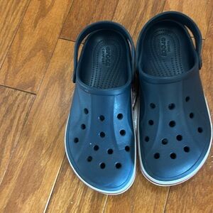 Excellent condition crocs